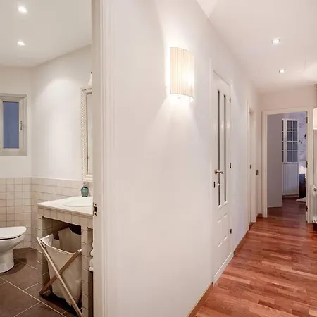 2 Bedroom By Sagrada Familia Barcelona