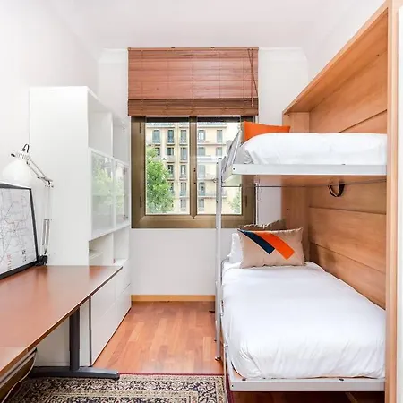 Apartment 2 Bedroom By Sagrada Familia Barcelona