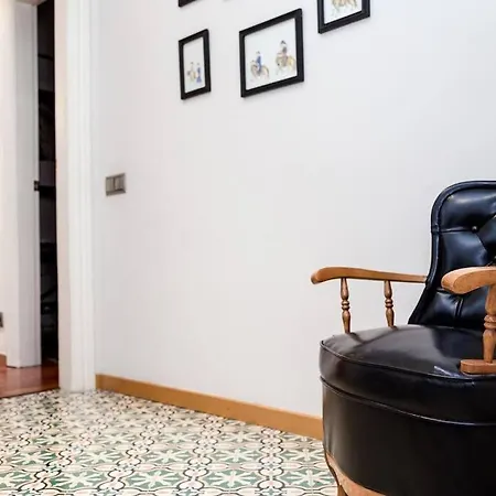 Apartment 2 Bedroom By Sagrada Familia *