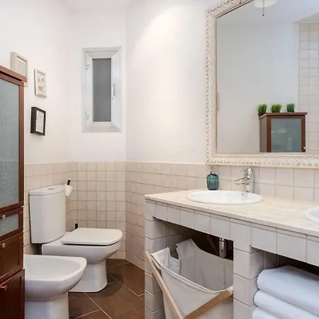 2 Bedroom By Sagrada Familia Barcelona