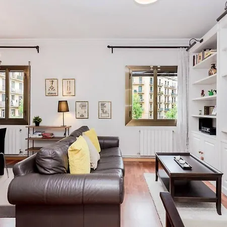 2 Bedroom By Sagrada Familia